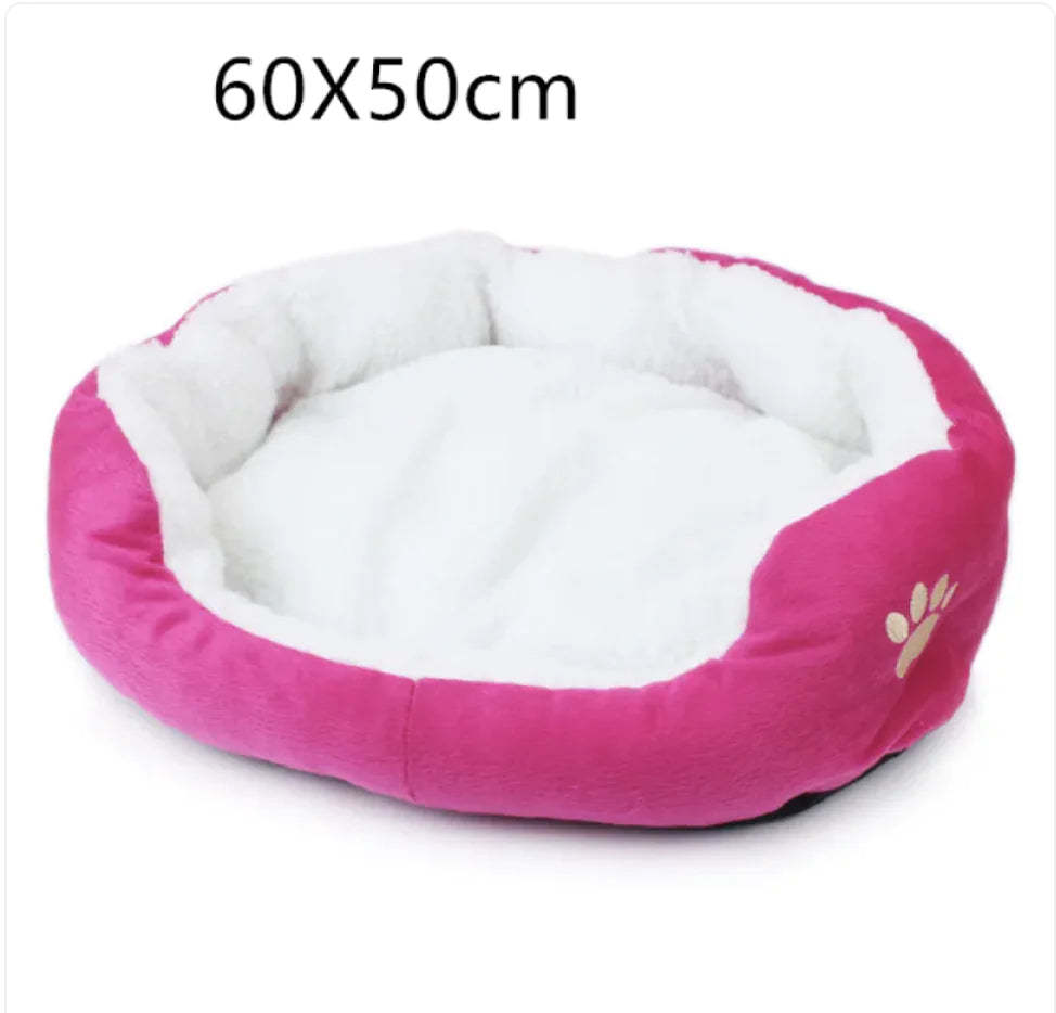 Soft Cozy Pet Bed – Washable & Comfortable