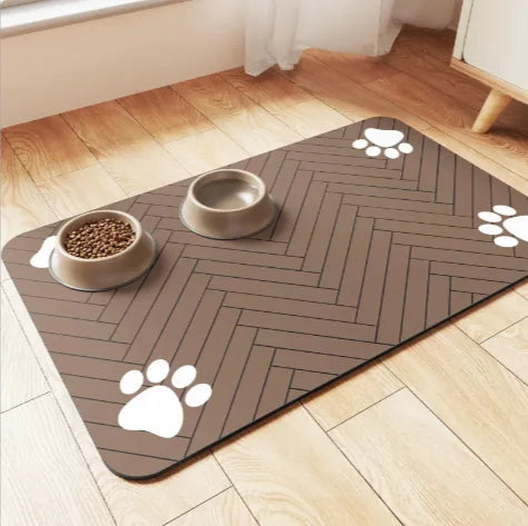Splash-Proof Feeding Mat – Floor Protection for Pets